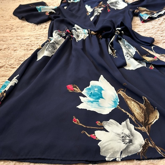 Size XS dress • Charlotte Russe - Picture 4 of 11